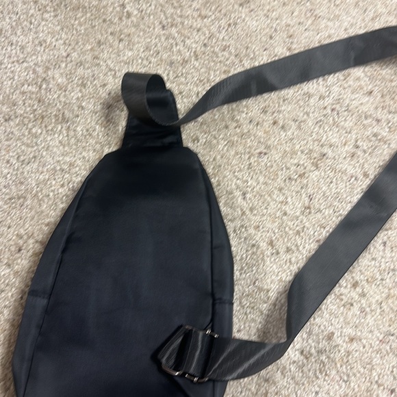 westend over the shoulder man bag - Picture 4 of 4